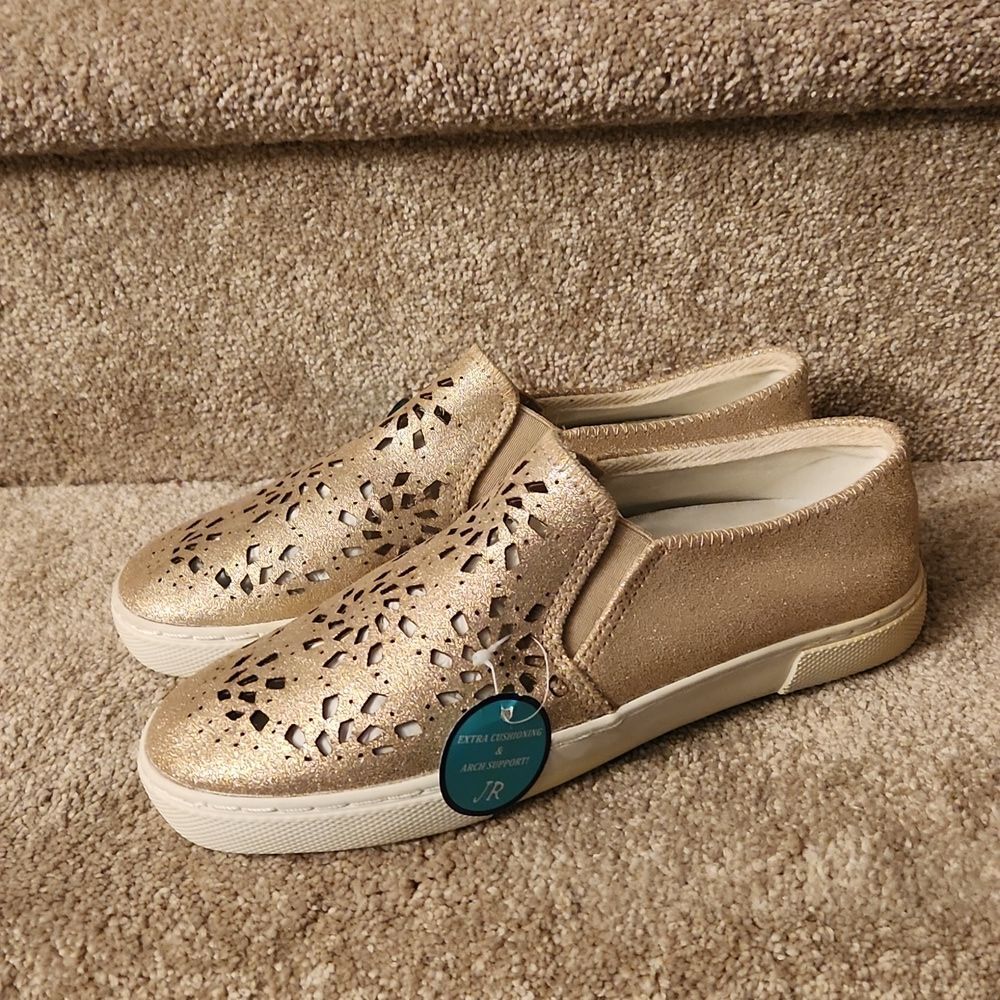 Jack Rogers Women's "Tucker" Gold Slip-on Shoes w/ Laser Cutouts Size 7 NWT